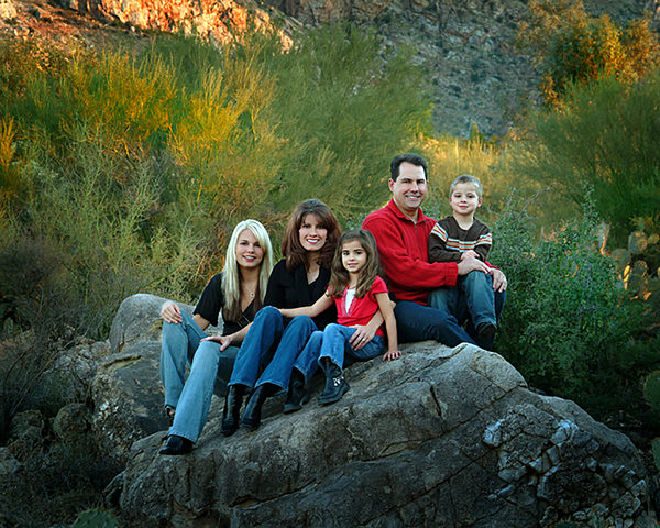 Multi-generational family portrait in Tucson, Arizona